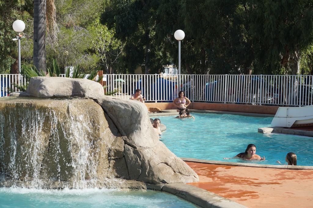 Camping Les Castors Calvi  Buitenkant foto