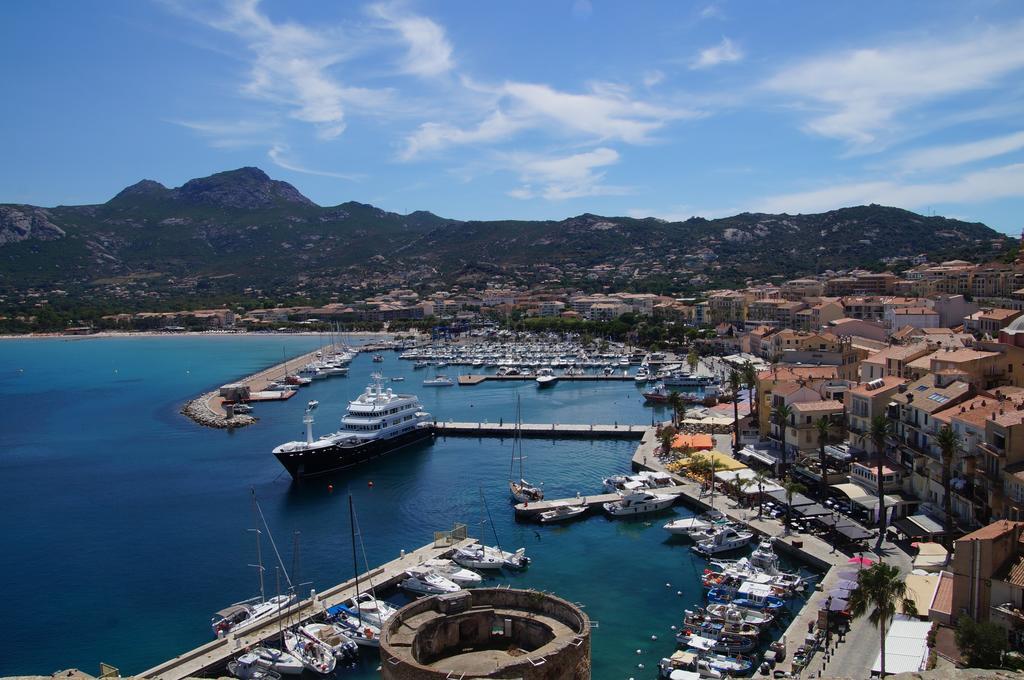 Camping Les Castors Calvi  Buitenkant foto